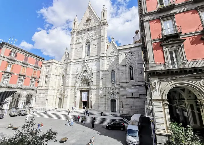 Duomo 152 Napoli